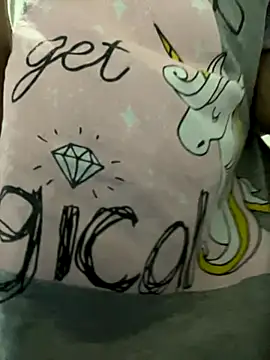 KyKa02 online show from November 6, 2025, 2:37 am