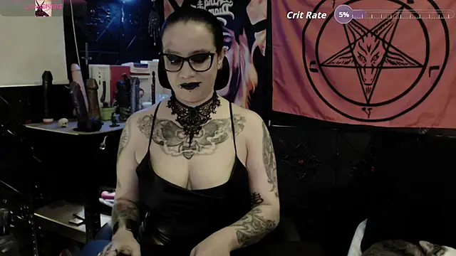 Evil Queen 666 online show from May 14, 2026, 6:21 am