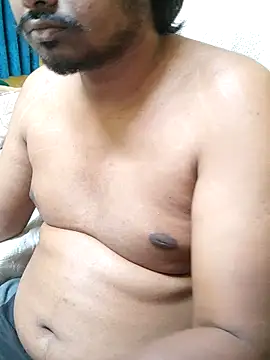 Brown Munda047 online show from December 19, 2025, 12:18 pm