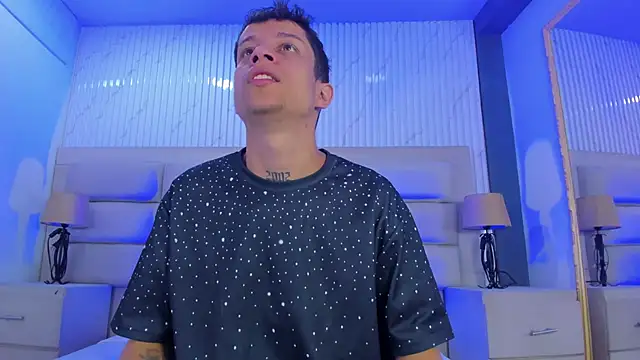 AgarEvans online show from March 30, 2026, 4:03 am