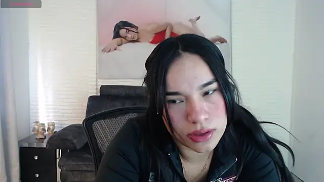 Lolitta xxx online show from November 25, 2025, 1:22 pm