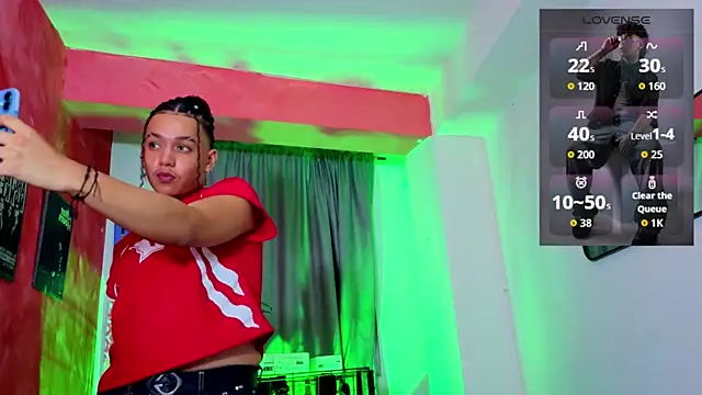 GaelOconner online show from April 12, 2026, 2:37 am