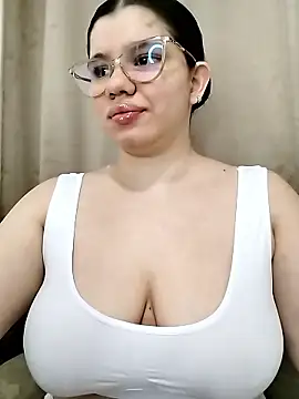 Danzel1105 online show from January 10, 2026, 11:00 pm