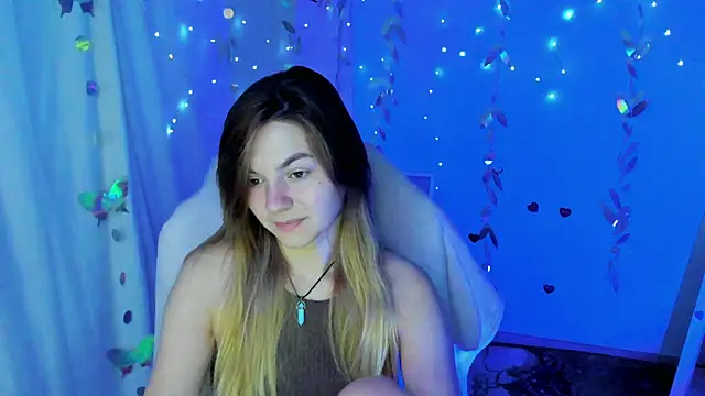 Sweet me  online show from August 5, 2026, 5:45 am