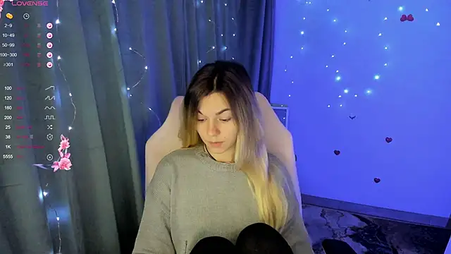 Sweet me  online show from November 11, 2025, 6:52 am