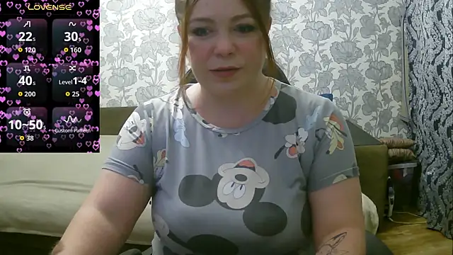 Snapshot of Sabrina_Poison chatting on October 9, 2025, 2:56 am Sabrina Poison online show from October 9, 2025, 2:56 am