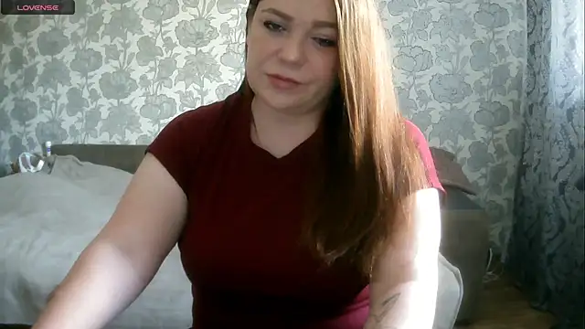 Sabrina Poison online show from June 13, 2026, 4:32 am