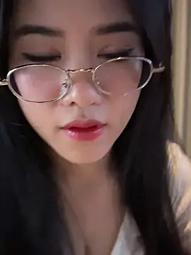 Kyomi-ibaby online show from July 25, 2026, 9:39 am