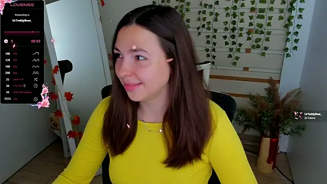 Lexy flower online show from October 12, 2025, 12:39 pm