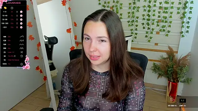 Lexy flower online show from October 3, 2025, 12:28 pm