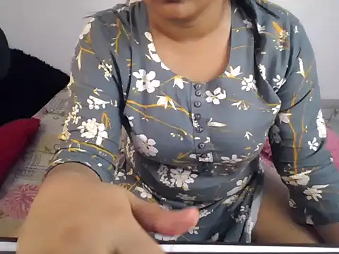 Trezza online show from July 19, 2026, 8:49 pm