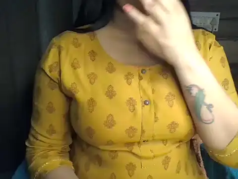 Trezza online show from December 5, 2025, 8:50 pm