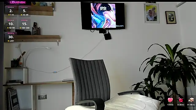 Snapshot of manucute_23_ chatting on March 18, 2026, 3:24 pm manucute 23 online show from March 18, 2026, 3:24 pm