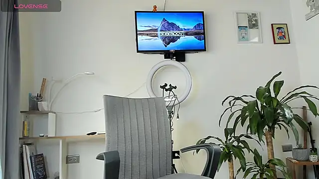 Snapshot of manucute_23_ chatting on October 2, 2025, 4:43 pm manucute 23 online show from October 2, 2025, 4:43 pm