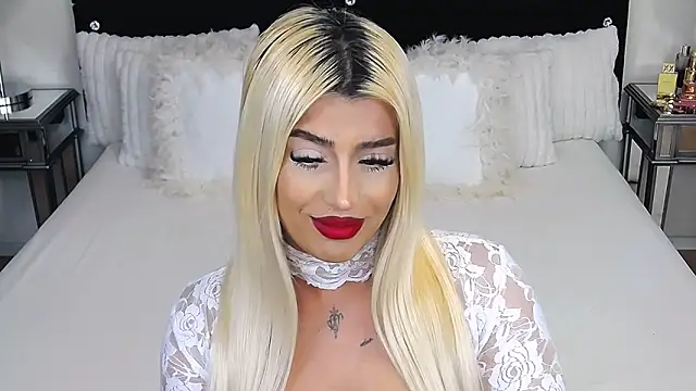 GiseleReine online show from February 28, 2026, 12:38 pm