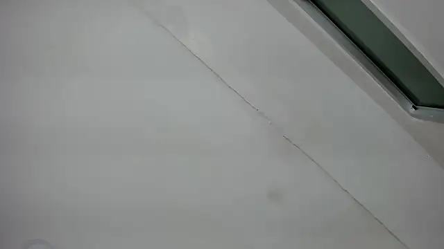 Oriana Guzman online show from September 12, 2025, 11:37 pm