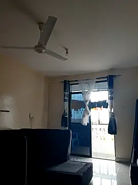 hotgal1112 online show from January 17, 2026, 6:50 am