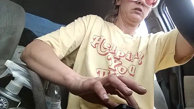 SexyB214 online show from April 22, 2026, 6:58 pm