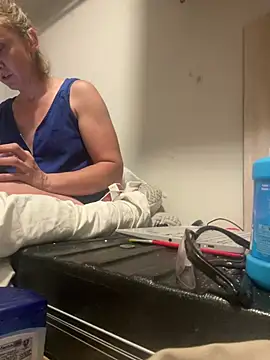 SexyB214 online show from June 24, 2026, 2:43 am