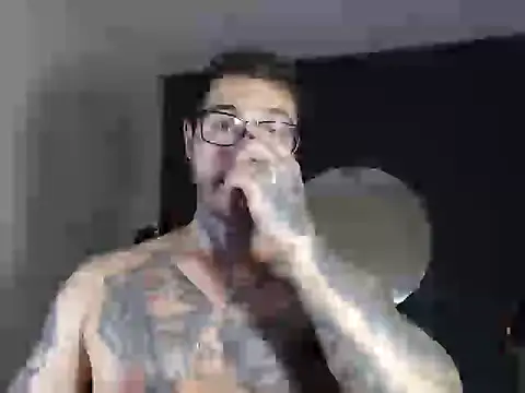 clark r online show from December 15, 2025, 11:53 pm