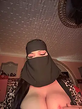 Snapshot of ORLA86 chatting on October 3, 2025, 12:17 pm ORLA86 online show from October 3, 2025, 12:17 pm