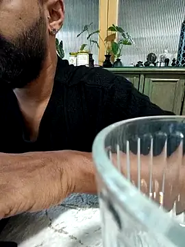 Snapshot of KinksandFantasies chatting on November 12, 2025, 10:52 am KinksandFantasies online show from November 12, 2025, 10:52 am