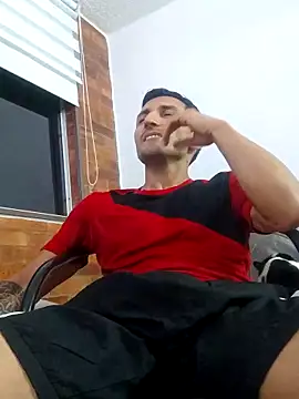 Snapshot of Marck_Muscle chatting on March 1, 2025, 2:26 am Marck Muscle online show from March 1, 2025, 2:26 am