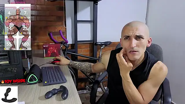 Snapshot of Marck_Muscle chatting on April 8, 2026, 1:29 am Marck Muscle online show from April 8, 2026, 1:29 am