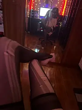 Snapshot of Neya99 chatting on January 16, 2025, 11:27 pm Neya99 online show from January 16, 2025, 11:27 pm