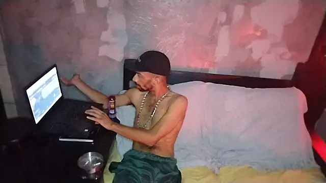 Snapshot of UncutToyBoy23cm chatting on March 12, 2025, 7:25 pm UncutToyBoy23cm online show from March 12, 2025, 7:25 pm