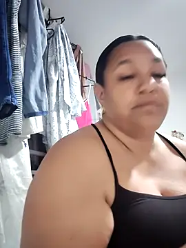 Mia Adell 11 online show from October 22, 2025, 3:39 am