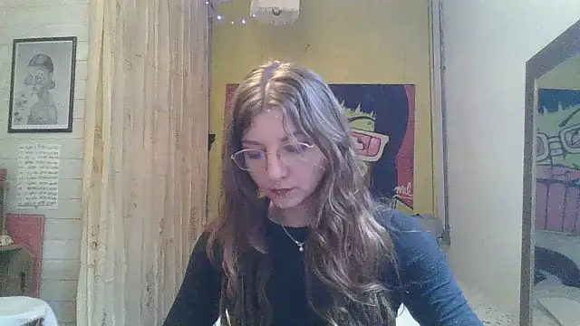 SweetyBabyDemon online show from June 12, 2026, 3:43 pm