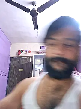 GlassBarge9 online show from December 18, 2024, 6:46 pm