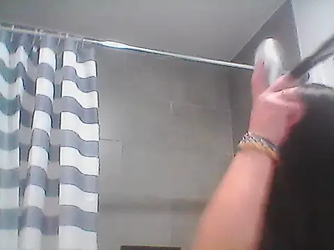 gorgeous11 online show from February 26, 2025, 8:15 pm