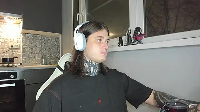 Snapshot of _torfin_ chatting on March 1, 2025, 7:26 pm torfin online show from March 1, 2025, 7:26 pm