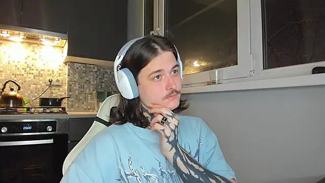 Snapshot of _torfin_ chatting on January 3, 2025, 3:01 pm torfin online show from January 3, 2025, 3:01 pm