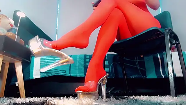  Riannagarcia  online show from September 25, 2025, 7:09 pm