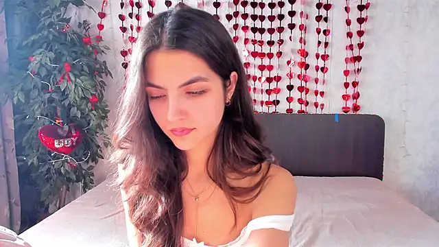 Snapshot of Milana_Crystal_ chatting on February 27, 2025, 11:17 am Milana Crystal online show from February 27, 2025, 11:17 am