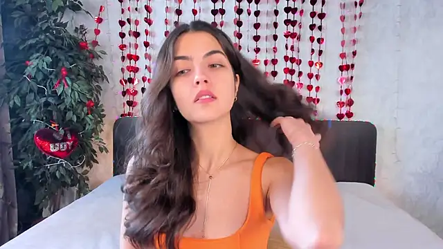 Snapshot of Milana_Crystal_ chatting on February 28, 2025, 8:20 am Milana Crystal online show from February 28, 2025, 8:20 am