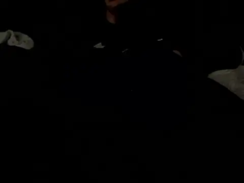 kiksnap-meistro5 online show from January 9, 2026, 11:33 pm