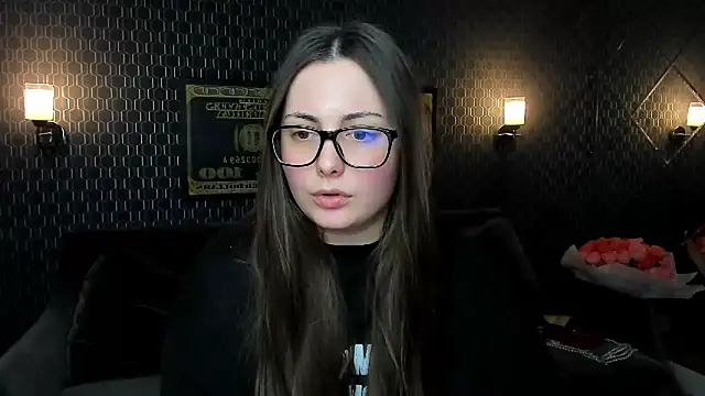  extraterrestrial  online show from October 2, 2025, 6:33 pm