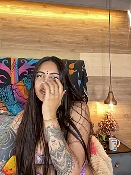 Cori Paige online show from October 25, 2025, 4:22 am