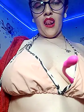 Snapshot of anndreapds chatting on January 31, 2026, 8:51 pm anndreapds online show from January 31, 2026, 8:51 pm