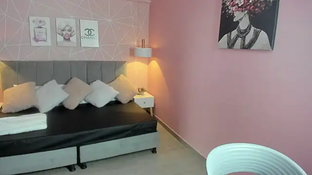 zara  sweet online show from March 25, 2026, 1:32 pm