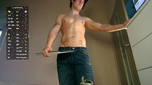 Snapshot of ChristianLevine_ chatting on February 11, 2026, 6:24 am ChristianLevine online show from February 11, 2026, 6:24 am