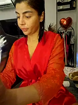 Esmertarcinim online show from September 15, 2025, 3:34 pm