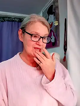 irinamaux online show from January 8, 2026, 7:14 am