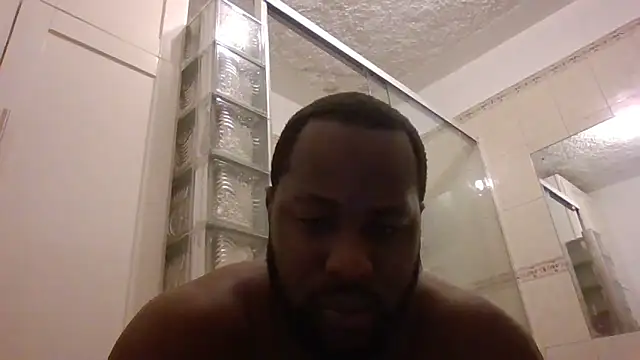 Bighood T online show from February 16, 2026, 5:28 am