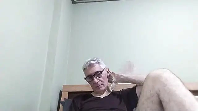 BIGUNCUTHARDCOCK online show from December 2, 2025, 11:12 am