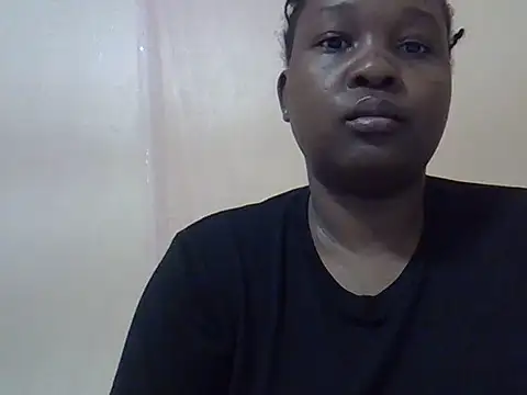 Snapshot of Giannah01 chatting on July 21, 2026, 12:35 am Giannah01 online show from July 21, 2026, 12:35 am